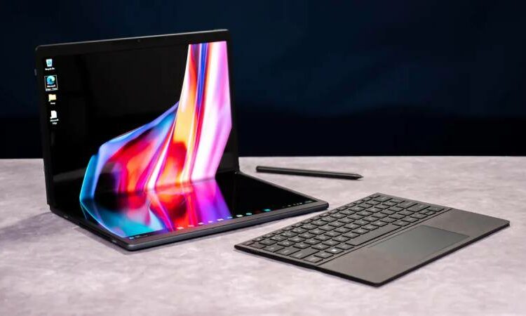 HP is making its debut in the foldable PC arena with the Spectre Fold